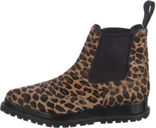 Sacai