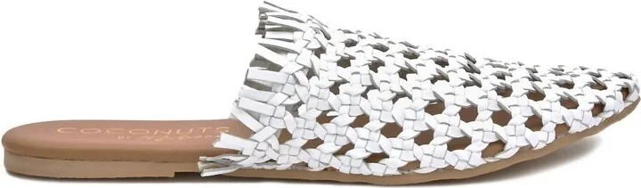 Safari Slip On Shoe In White