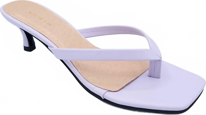 Saint Kitts Heel In Purple