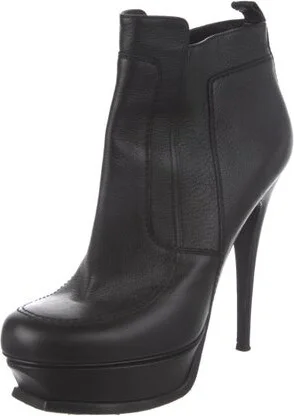 Saint Laurent - Image 2