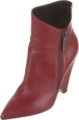 Saint Laurent - Image 2