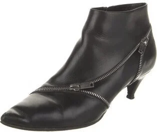 Saint Laurent - Image 2