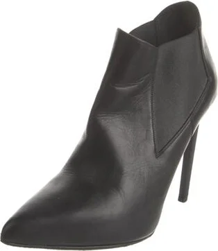 Saint Laurent - Image 2