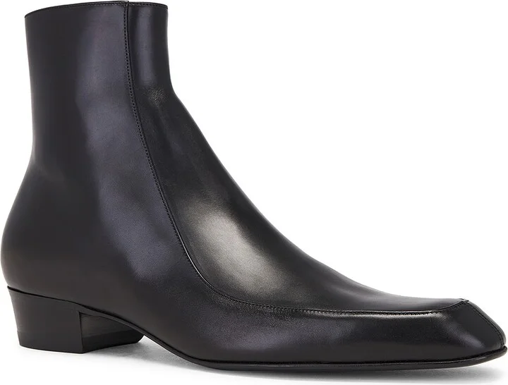 Saint Laurent Augustin 30 Zipped Booties in Black - Image 2