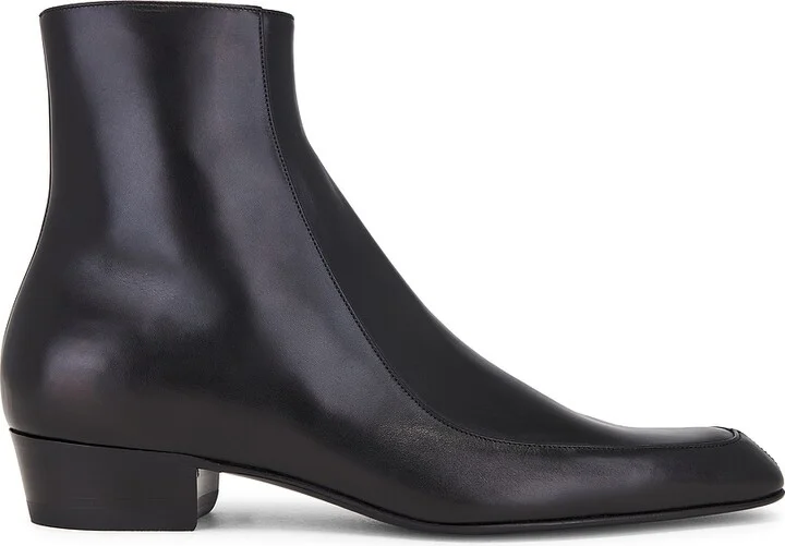 Saint Laurent Augustin 30 Zipped Booties in Black