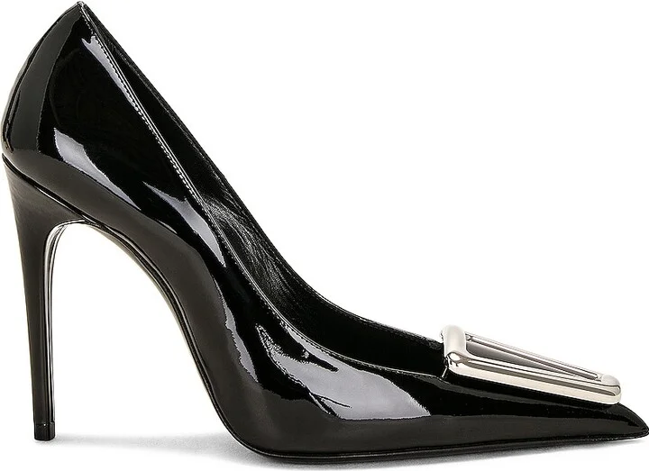 Saint Laurent Avenue Pump in Black