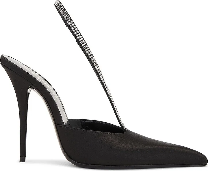 Saint Laurent Chacha Pump in Black