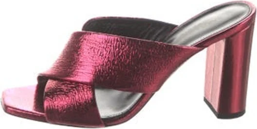 Burgundy, Metallic