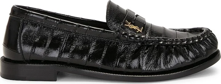 Saint Laurent Le 15 Loafer in Black