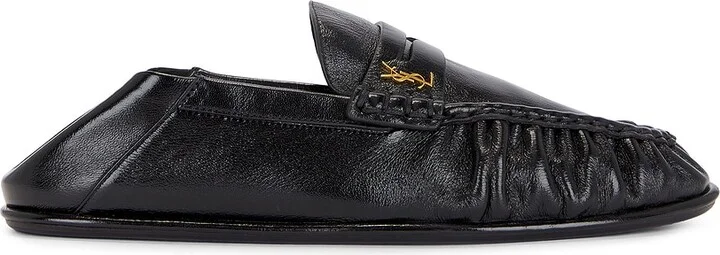 Saint Laurent Le Loafer Mocassin in Black - Image 2