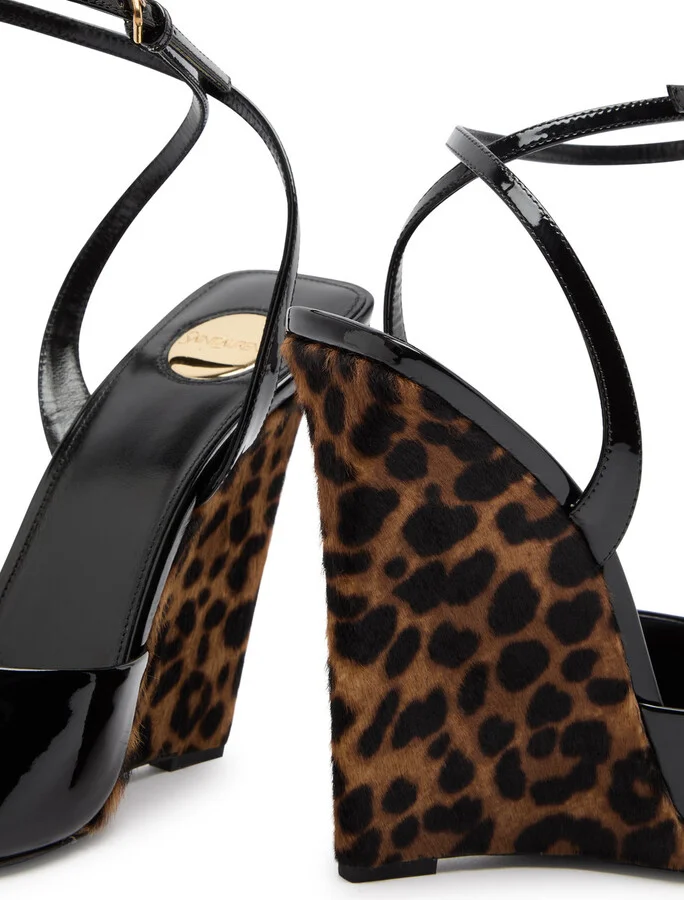 Saint Laurent Le Scandale 110 Patent Leather Wedge Sandals - Image 4