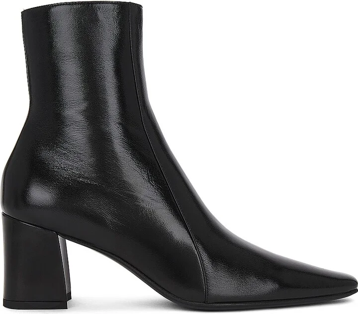 Saint Laurent Rainer Zipped Bootie in Black