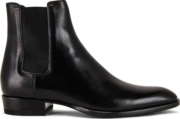 Saint Laurent Wyatt 30 Chelsea Boot in Black