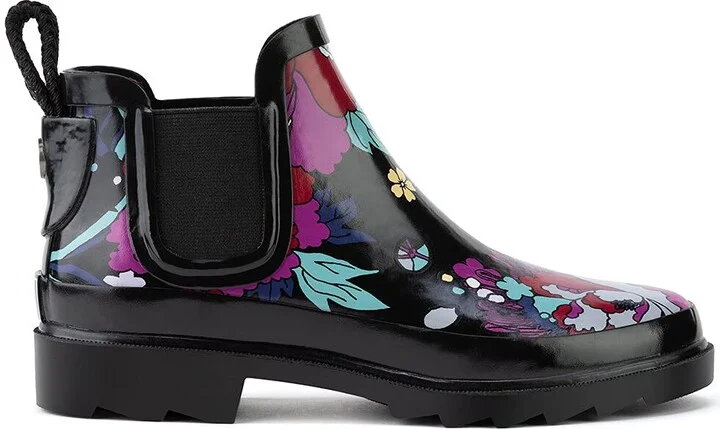 Black Flower Power