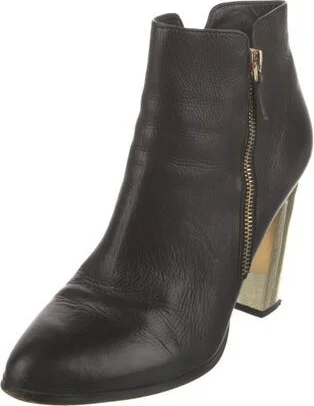 Saks Fifth Avenue - Image 2