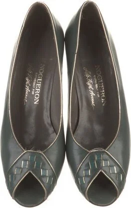 Saks Fifth Avenue - Image 2