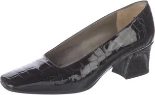 Saks Fifth Avenue - Image 2