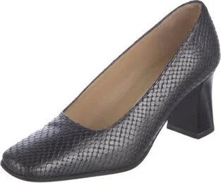 Saks Fifth Avenue - Image 2