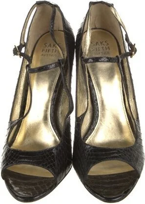 Saks Fifth Avenue - Image 2
