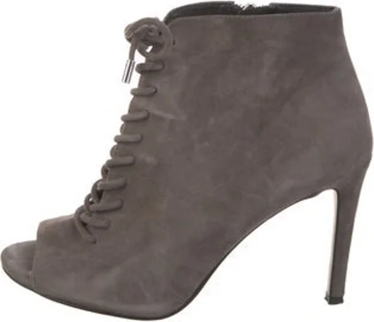 Saks Fifth Avenue
