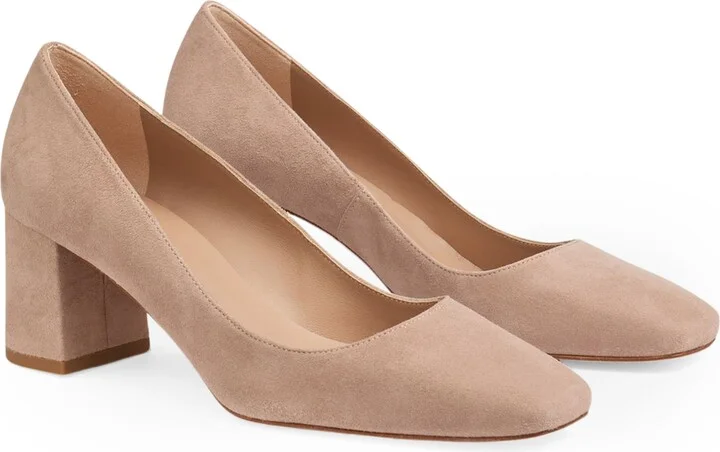 Sally Closed Courts Pump