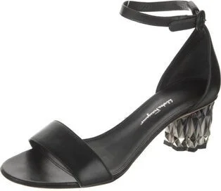 Salvatore Ferragamo - Image 2