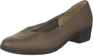 Salvatore Ferragamo - Image 2