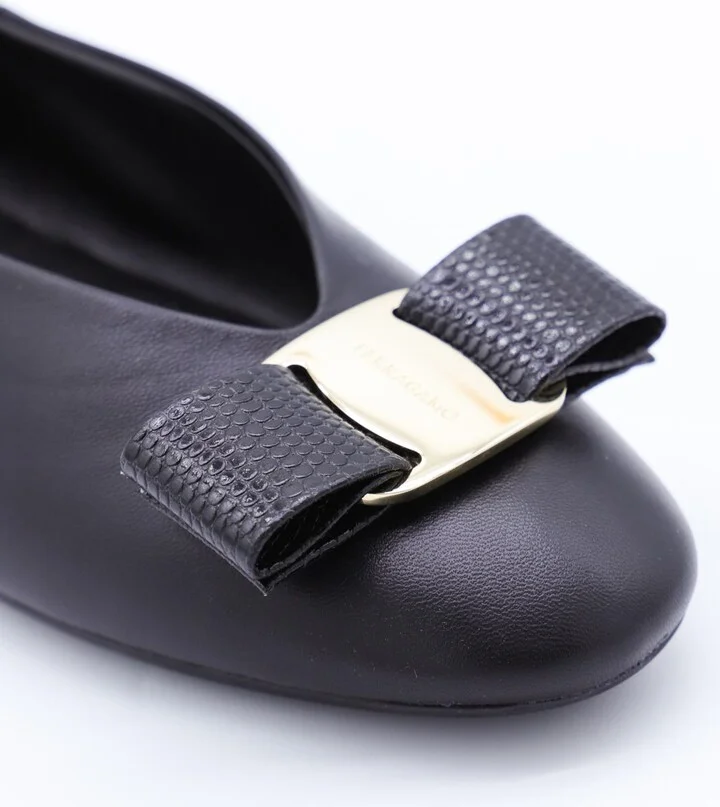 Salvatore Ferragamo Black Leather Vanna Flats - Image 4