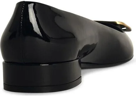 Salvatore Ferragamo Black Shiny Leather Décolleté - Image 3