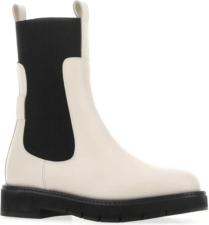 Salvatore Ferragamo Boots - Image 2