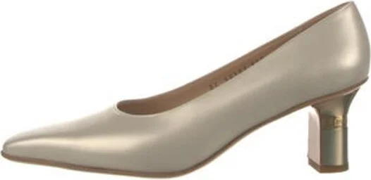 Neutrals