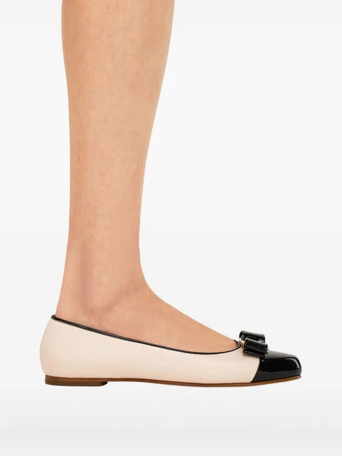 Salvatore Ferragamo Flat Shoes - Image 2