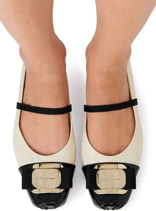 Salvatore Ferragamo Flat Shoes - Image 3