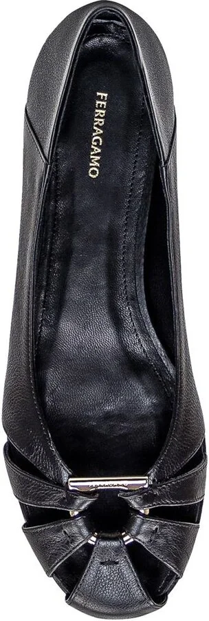 Salvatore Ferragamo Leather Ballerina - Image 4