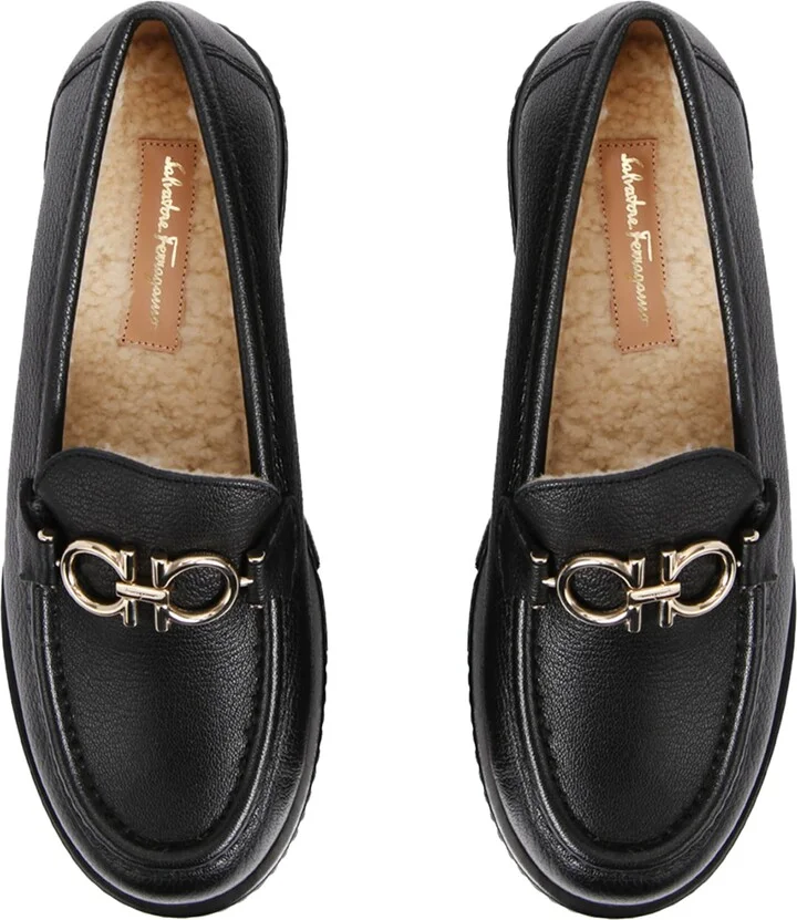 Salvatore Ferragamo Leather Shearling-Lined Rolo Lug Loafer - Image 4