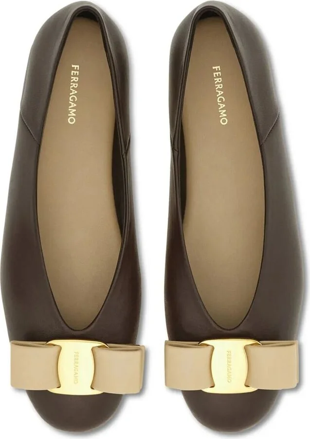 Salvatore Ferragamo Vara Bow Ballerinas Shoes - Image 4