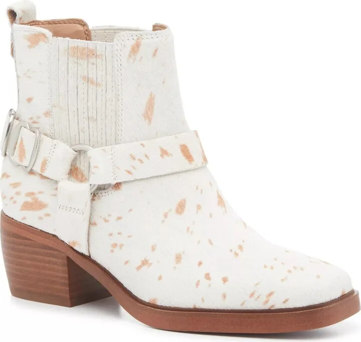 Ivory/Natural Tan Animal Print