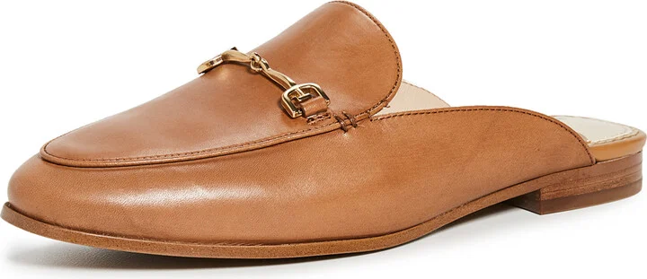 Saddle