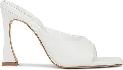 Samantha Sandal