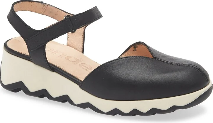 Samara Platform Wedge Pump