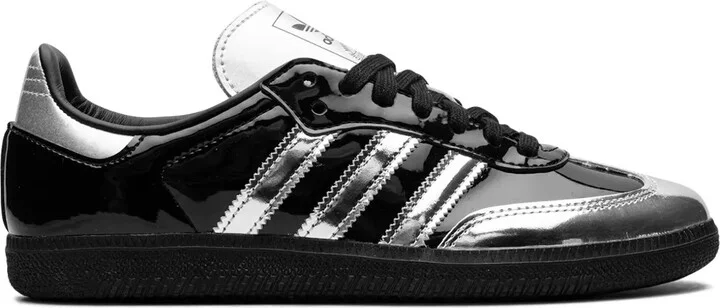 Samba sneakers