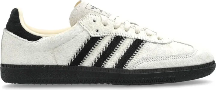 Samba trainers