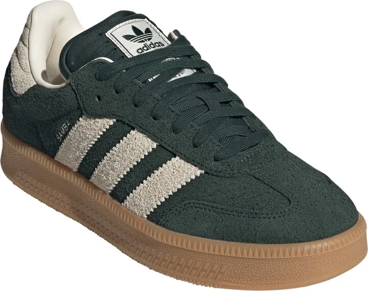 Shadow Green/ Chalk White/ Gum