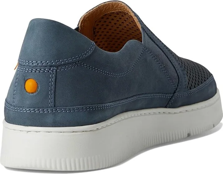 Samuel Hubbard Featherlight Laguna Slip-On Women's Snow Shoes Steel Blue Nubuck : 9.5 B - Medium, Leather - Image 4