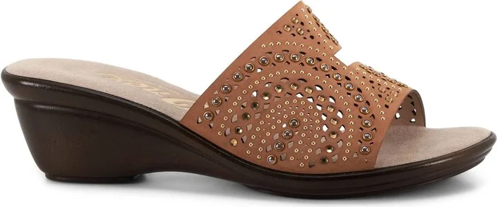 Samy Slip On Sandal In Beige