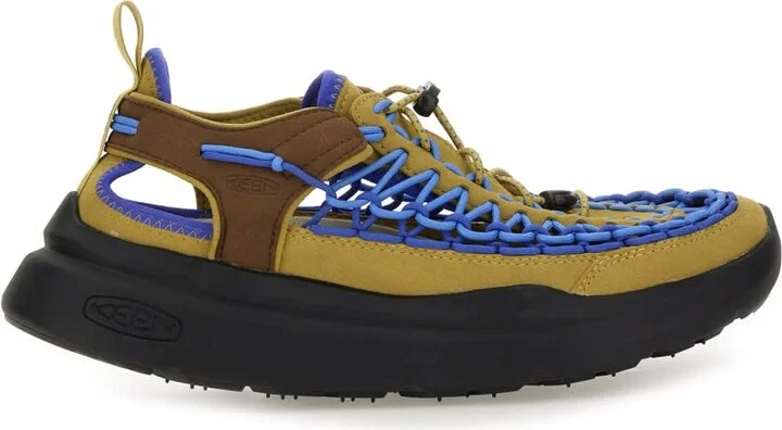 Sandal uneek