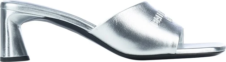 Sandali