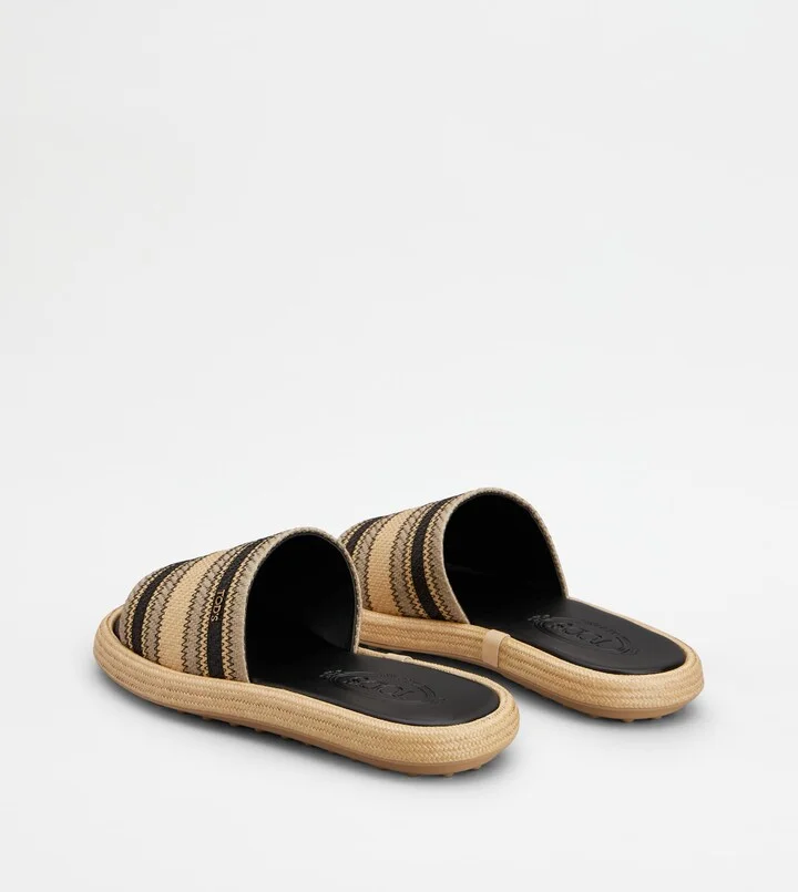 Sandals in Fabric - Image 3
