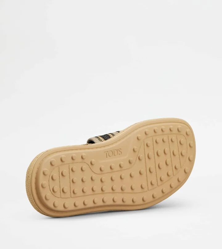 Sandals in Fabric - Image 4