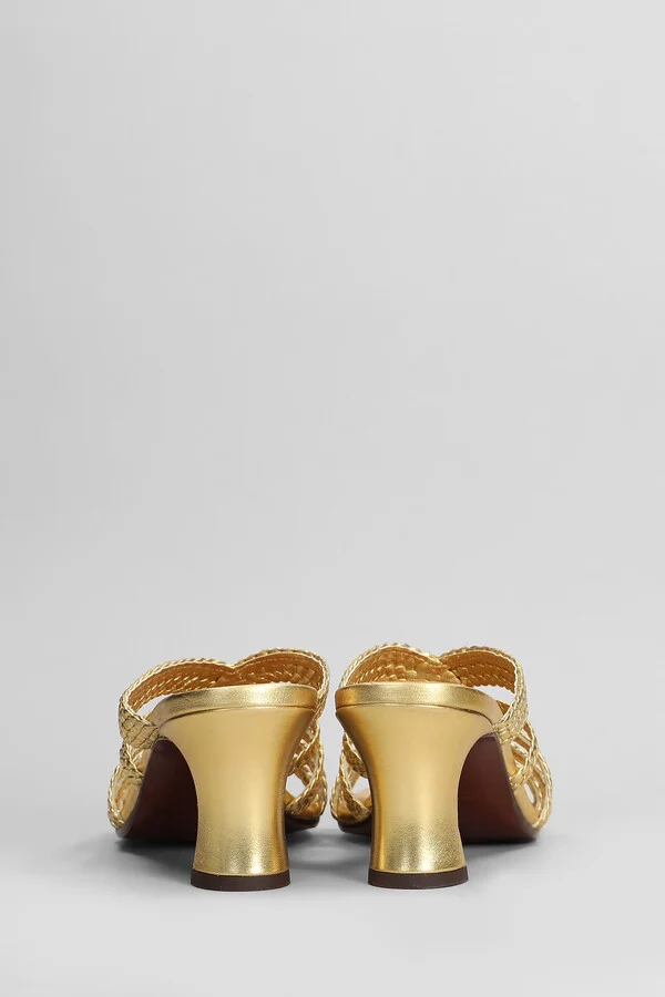 Sandals In Gold Leather - Image 4